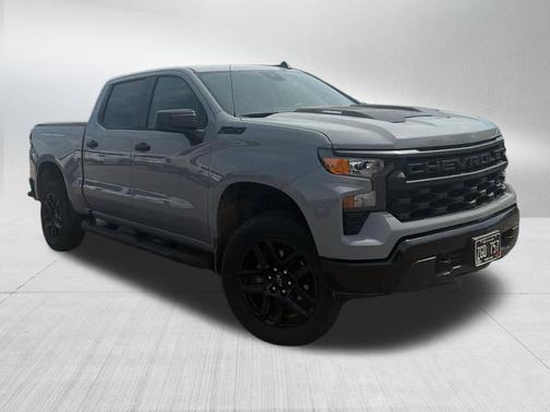 Slate Gray Metallic 2024 Chevrolet Silverado 1500 Custom Trail Boss