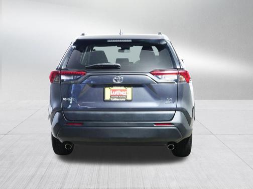 Magnetic Gray Metallic 2019 Toyota RAV4 LE