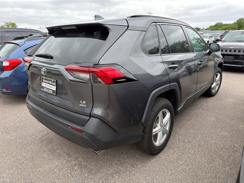 Magnetic Gray Metallic 2019 Toyota RAV4 LE