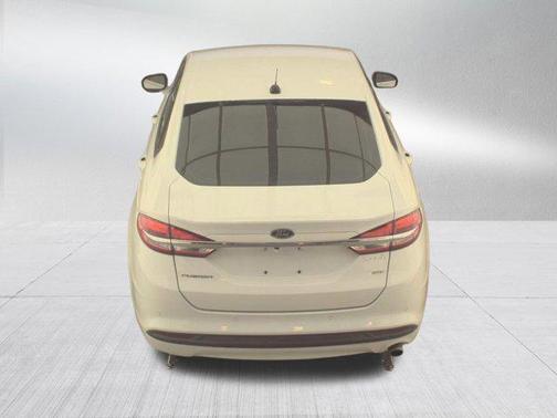 Oxford White 2018 Ford Fusion SE
