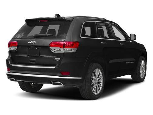 Diamond Black Crystal Pearlcoat 2017 Jeep Grand Cherokee Summit