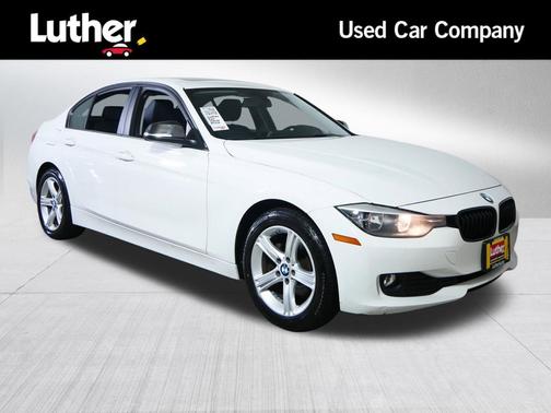 Alpine White 2015 BMW 320 i
