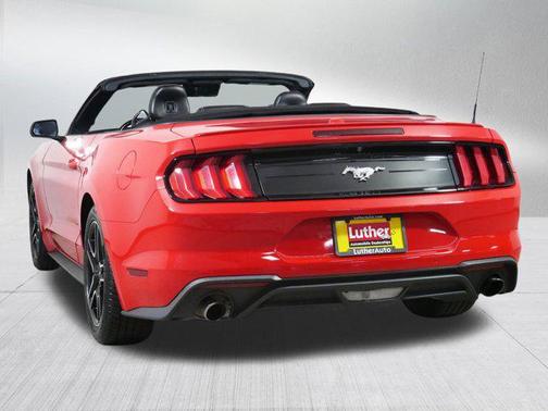2022 Ford Mustang EcoBoost Premium