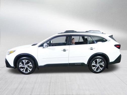 2022 Subaru Outback Touring XT