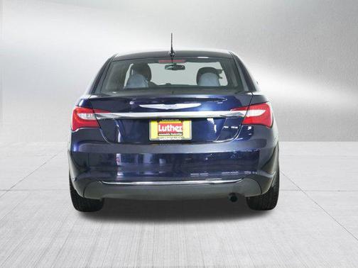 2012 Chrysler 200 Touring
