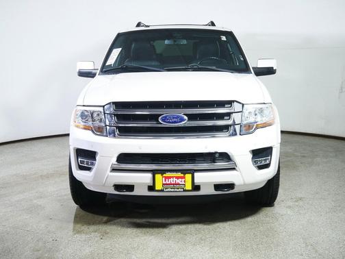 White Platinum Metallic Tri-Coat 2017 Ford Expedition EL Limited