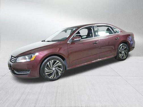 2012 Volkswagen Passat 2.5 SE