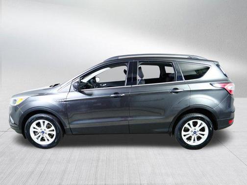 Magnetic Metallic 2018 Ford Escape SE