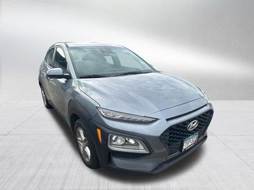 Sonic Silver 2021 Hyundai KONA SE
