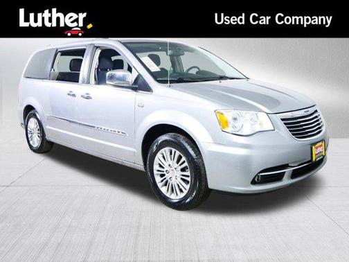 2014 Chrysler Town & Country Touring-L