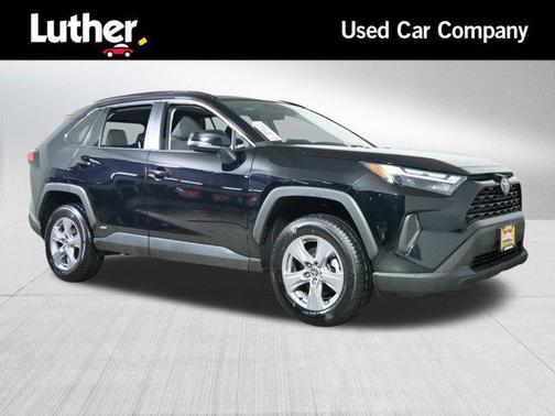 2022 Toyota RAV4 Hybrid XLE