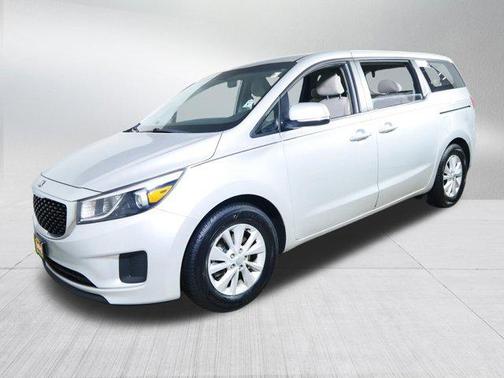 Bright Silver 2017 Kia Sedona L