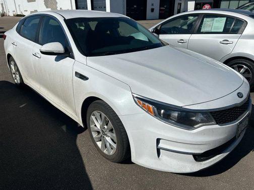 Snow White Pearl 2018 Kia Optima LX