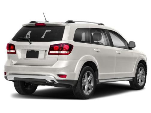 White 2015 Dodge Journey Crossroad