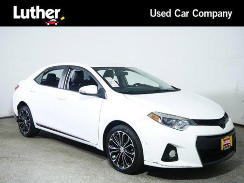 Super White 2016 Toyota Corolla S