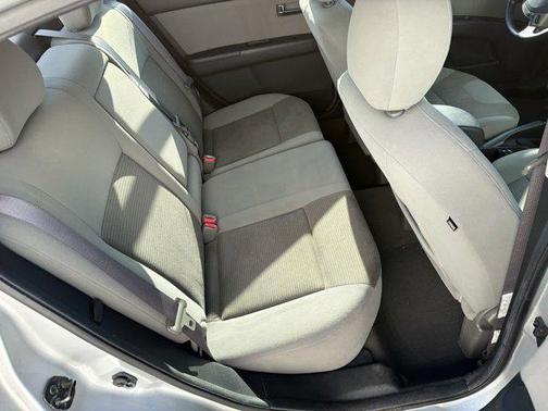 2012 Nissan Sentra 2.0 SR