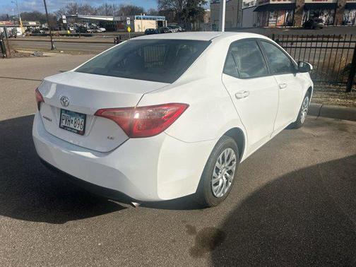 Super White 2017 Toyota Corolla LE