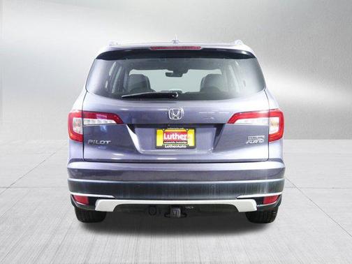 2020 Honda Pilot Touring 8-Passenger