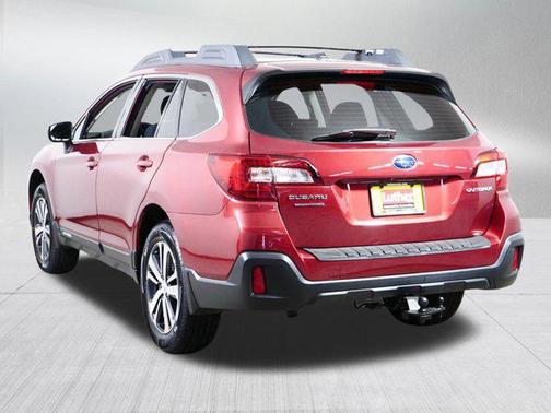 Crimson Red Pearl 2019 Subaru Outback 2.5i