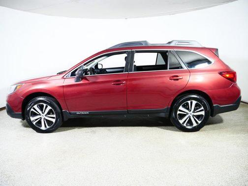 Crimson Red Pearl 2019 Subaru Outback 2.5i