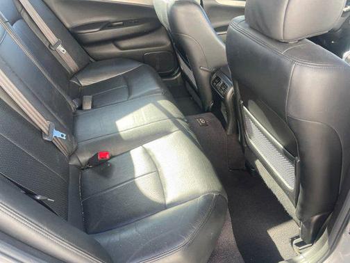 2013 INFINITI G37x Base