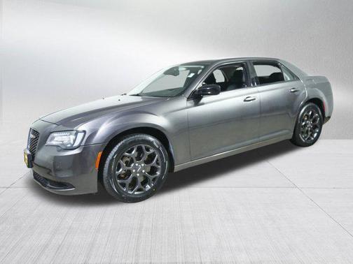 2022 Chrysler 300 Touring