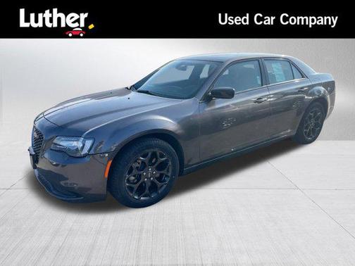 2022 Chrysler 300 Touring