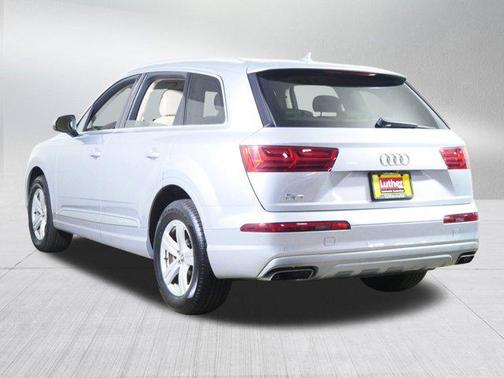 2019 Audi Q7 45 Premium
