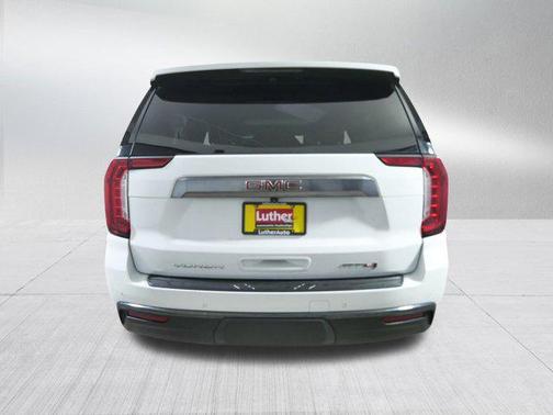 2021 GMC Yukon XL AT4