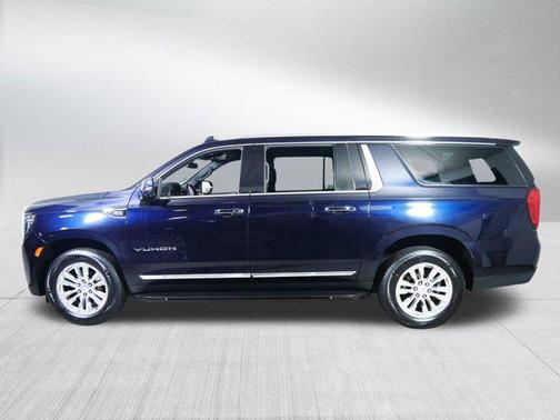 2022 GMC Yukon XL SLT