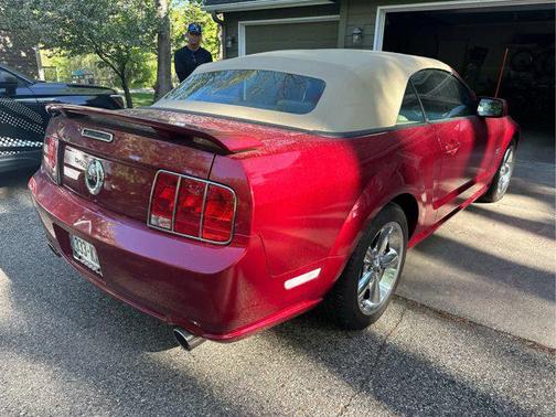 Redfire Metallic 2006 Ford Mustang GT