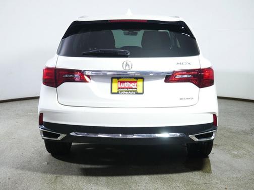 White Diamond Pearl 2017 Acura MDX w/Technology Pkg
