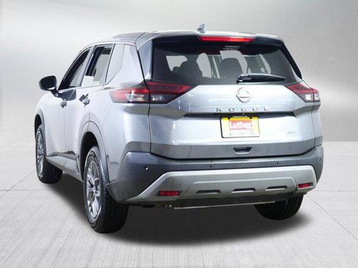 Gun Metallic 2023 Nissan Rogue S