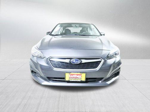 2019 Subaru Impreza 2.0i