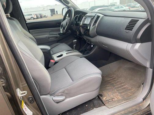 2015 Toyota Tacoma Base