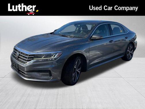 2022 Volkswagen Passat 2.0T SE