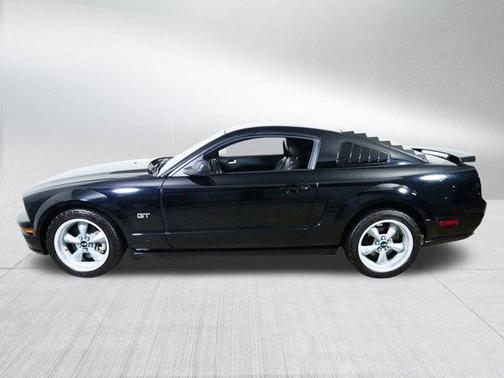2005 Ford Mustang GT