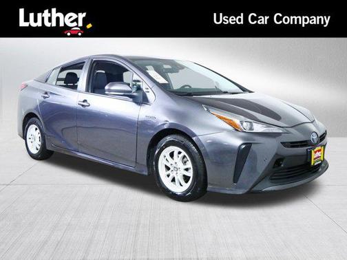 2022 Toyota Prius LE