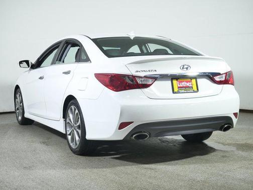 2014 Hyundai SONATA SE