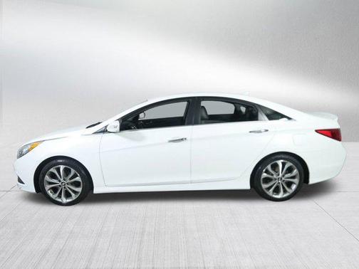 2014 Hyundai SONATA SE