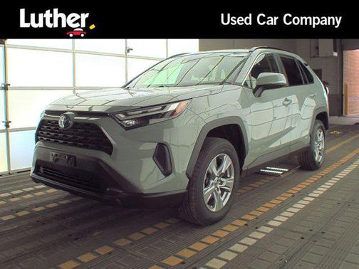 2022 Toyota RAV4 Hybrid XLE