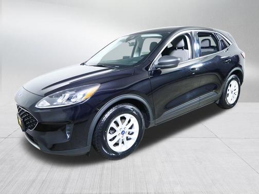 Agate Black Metallic 2022 Ford Escape SE