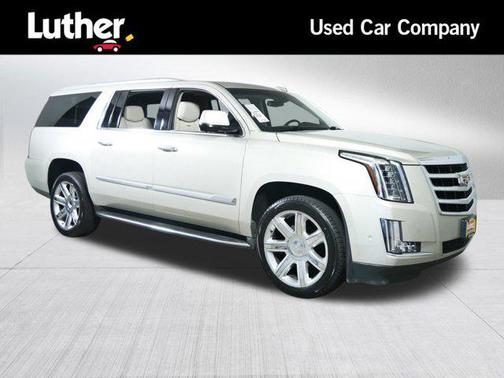 2017 Cadillac Escalade ESV Luxury