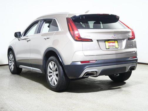 2022 Cadillac XT4 Premium Luxury