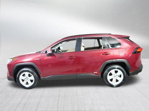 2019 Toyota RAV4 Hybrid XLE