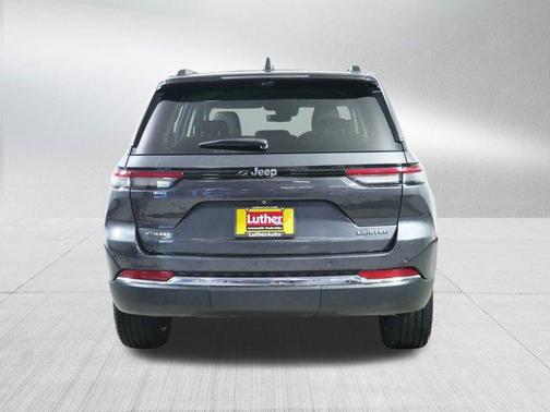 2022 Jeep Grand Cherokee Limited X
