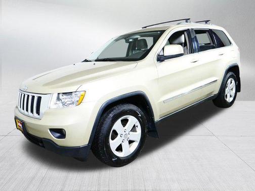 White Gold 2011 Jeep Grand Cherokee Laredo