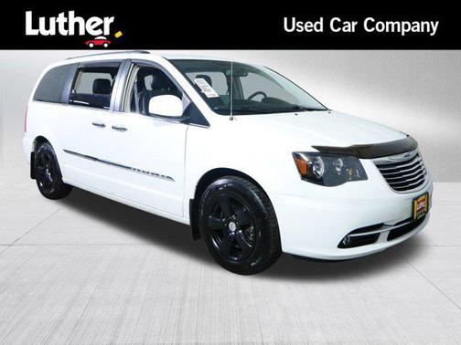 2015 Chrysler Town & Country Touring-L