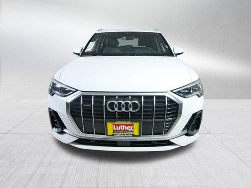 2024 Audi Q3 S line Premium
