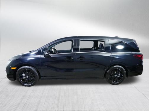 Crystal Black Pearl 2025 Honda Odyssey Sport-L